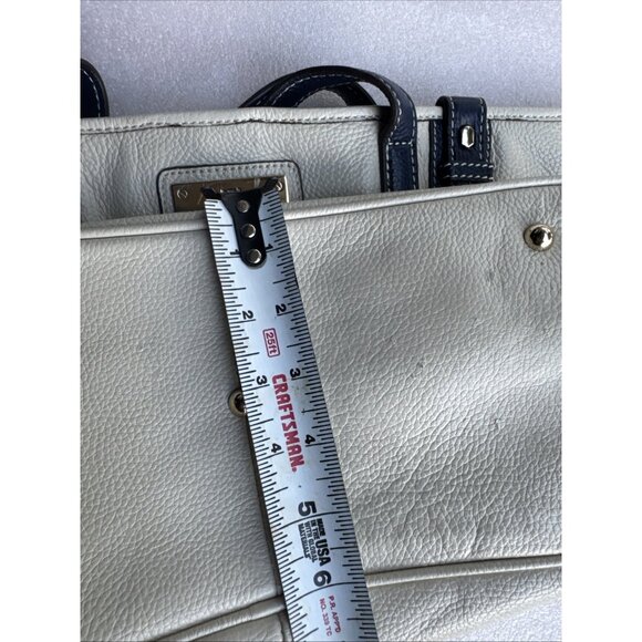 Rowallan White & Navy Leather Tote Bag With Metal Logo Plate - Picture 11 of 16